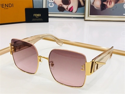 Fendi sunglass-642